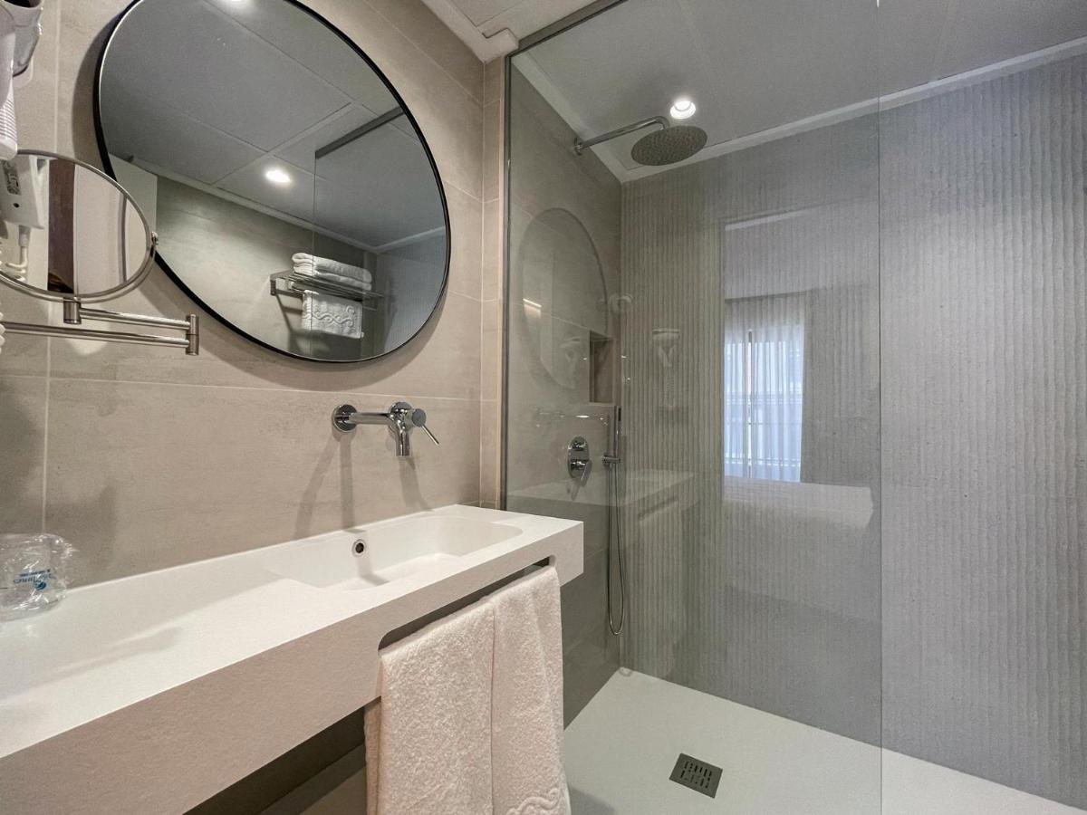 Hotel Quatre Llunes Santa Pola Ngoại thất bức ảnh